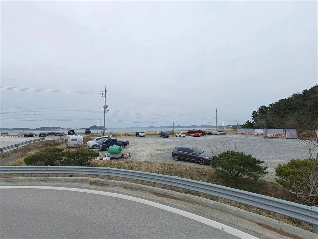 황금산 주차장 주변 모습 8