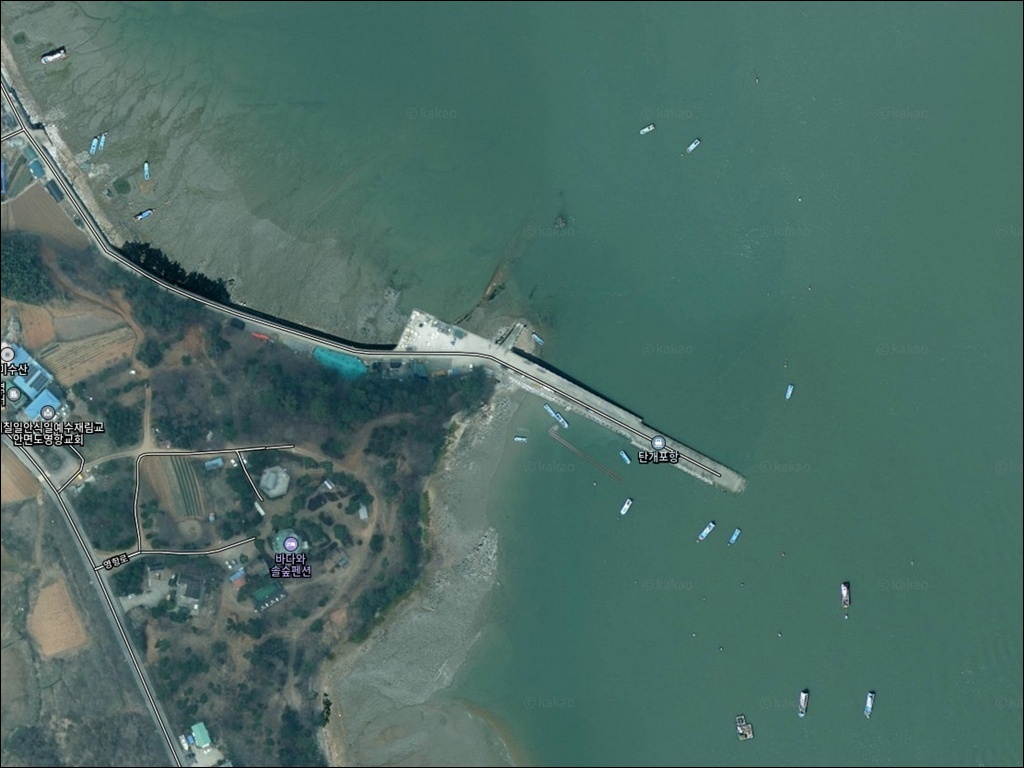 탄개포항 주변 모습 1