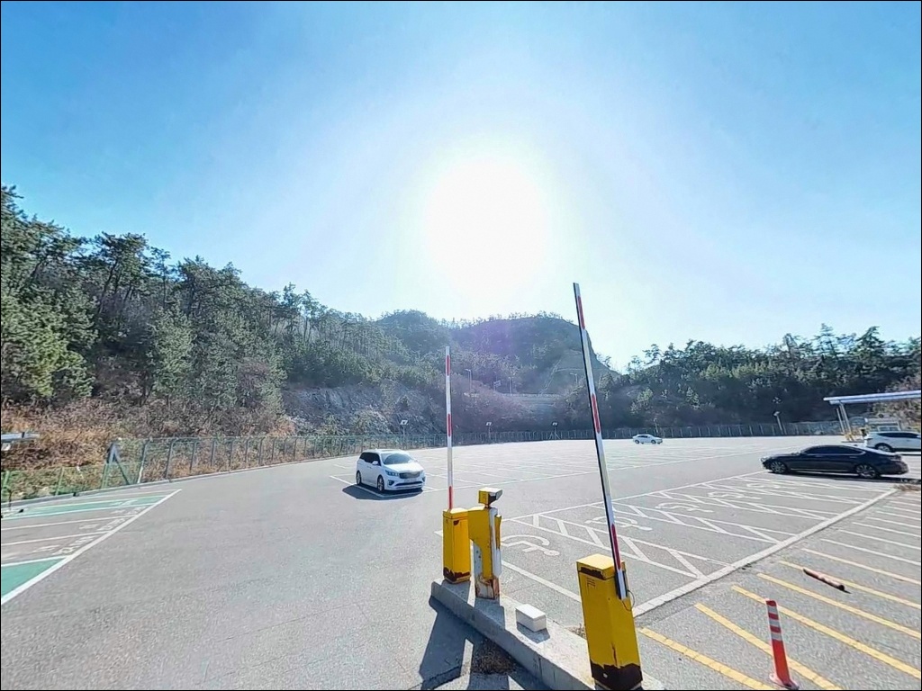 선유도리 수원지 공영주차장 주변 모습 2