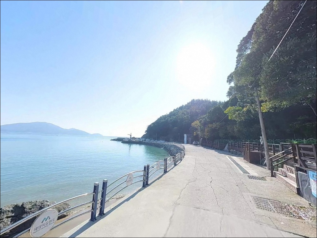 가사동백숲해변 주변 모습 2