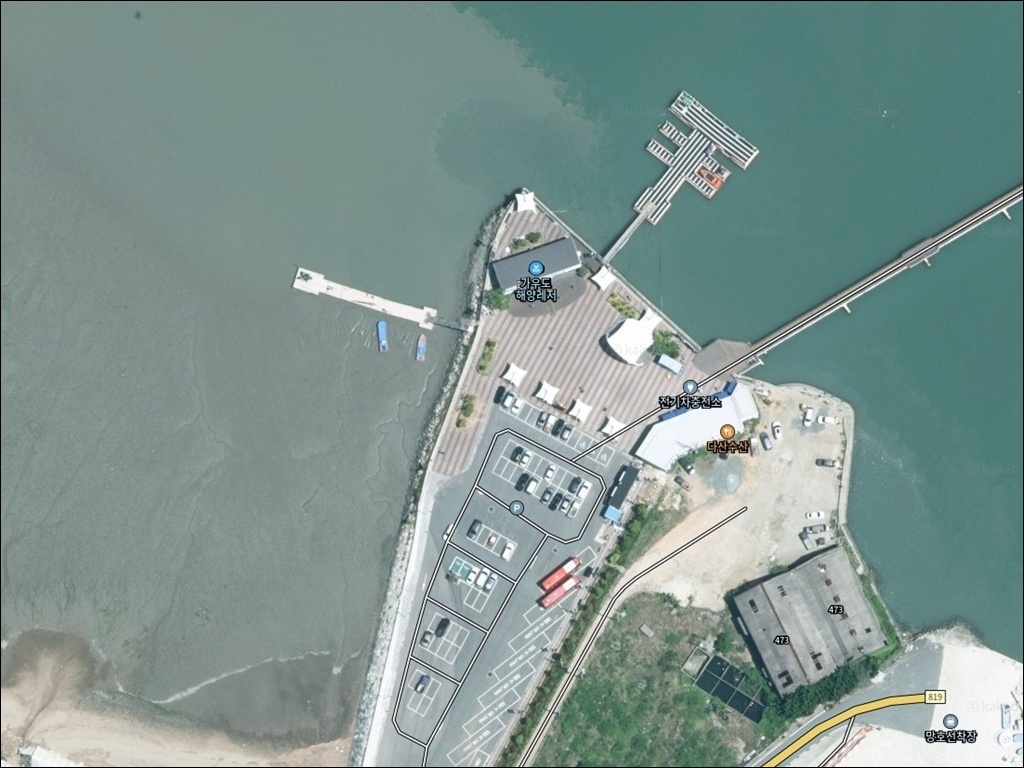 망호출렁다리 주차장 주변 모습 1