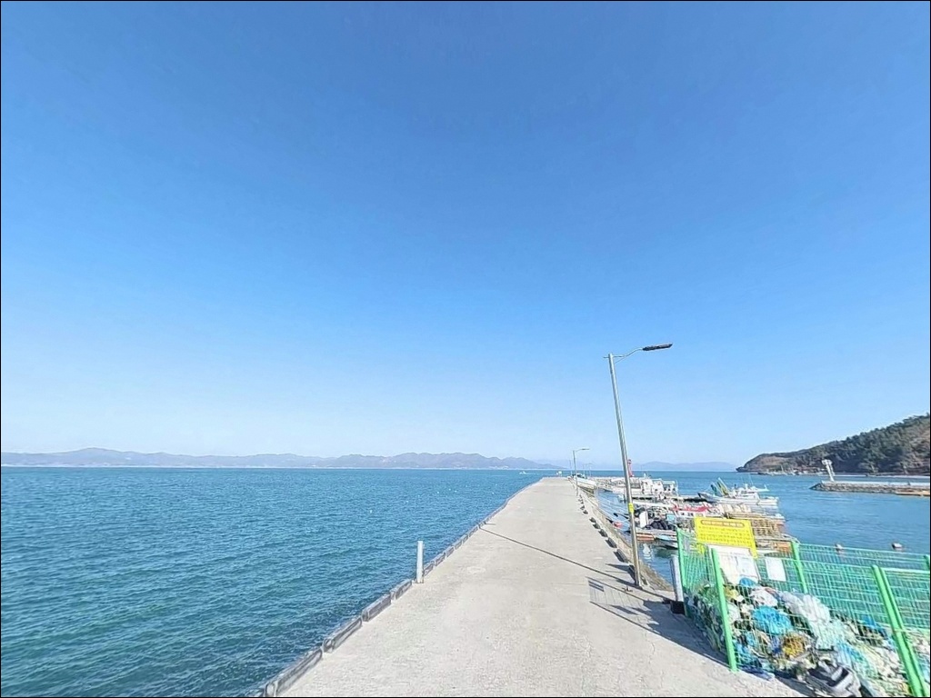 용동리방파제 주변 모습 8