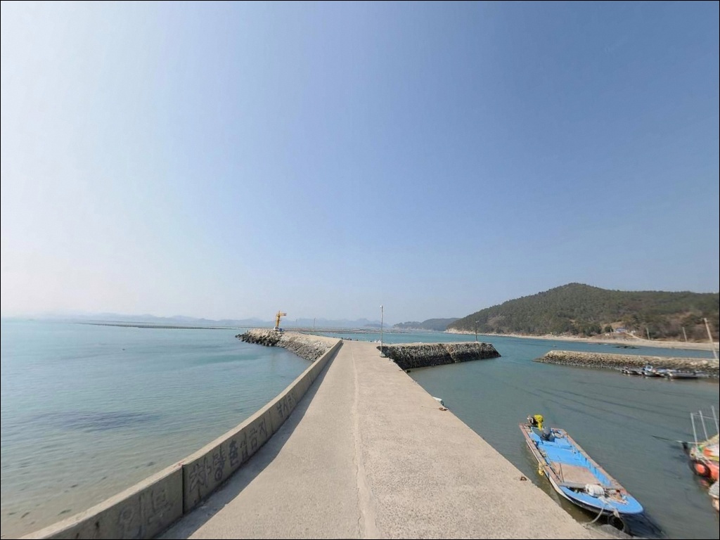 어전리방파제 주변 모습 6