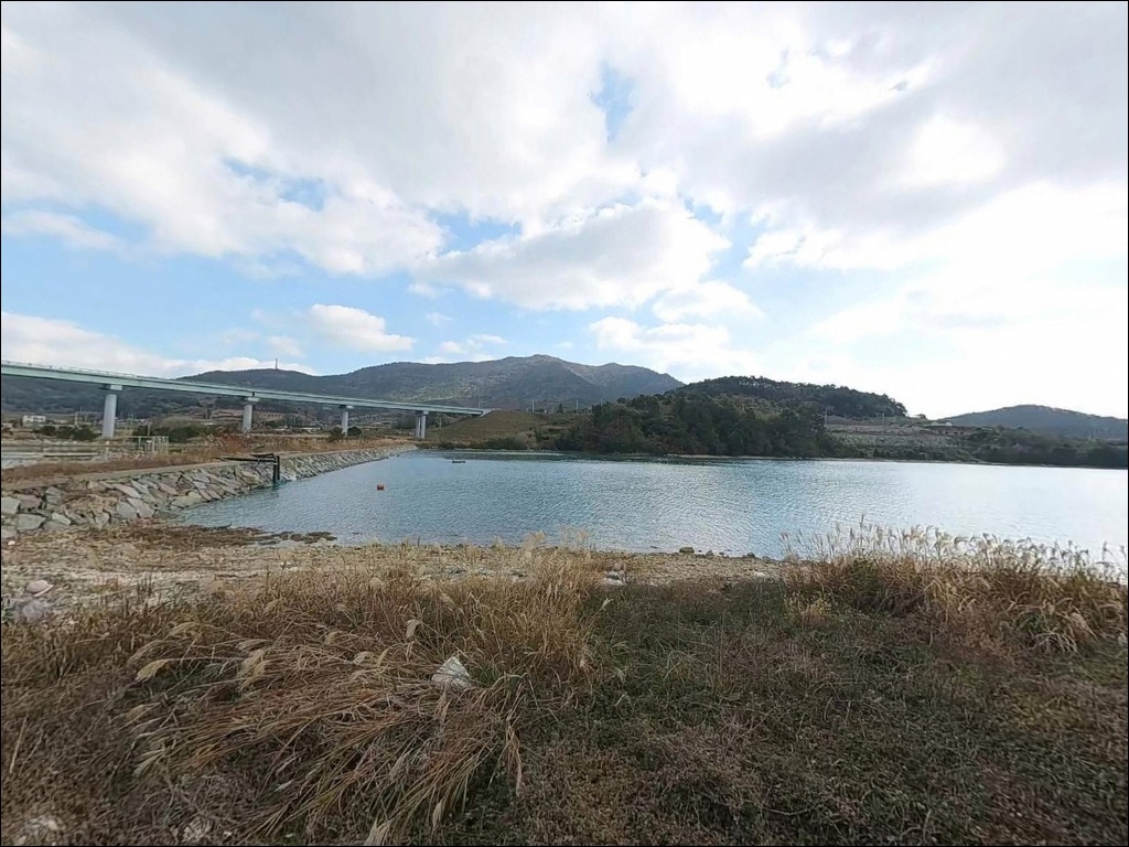 외초리방파제 주변 모습 2