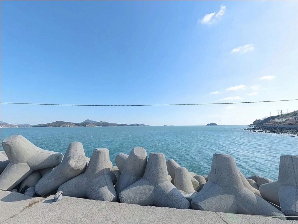 우암방파제 주변 모습 8