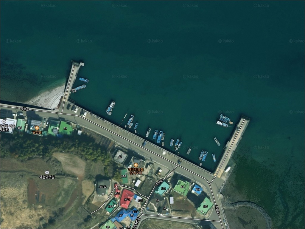 와현방파제 주변 모습 1